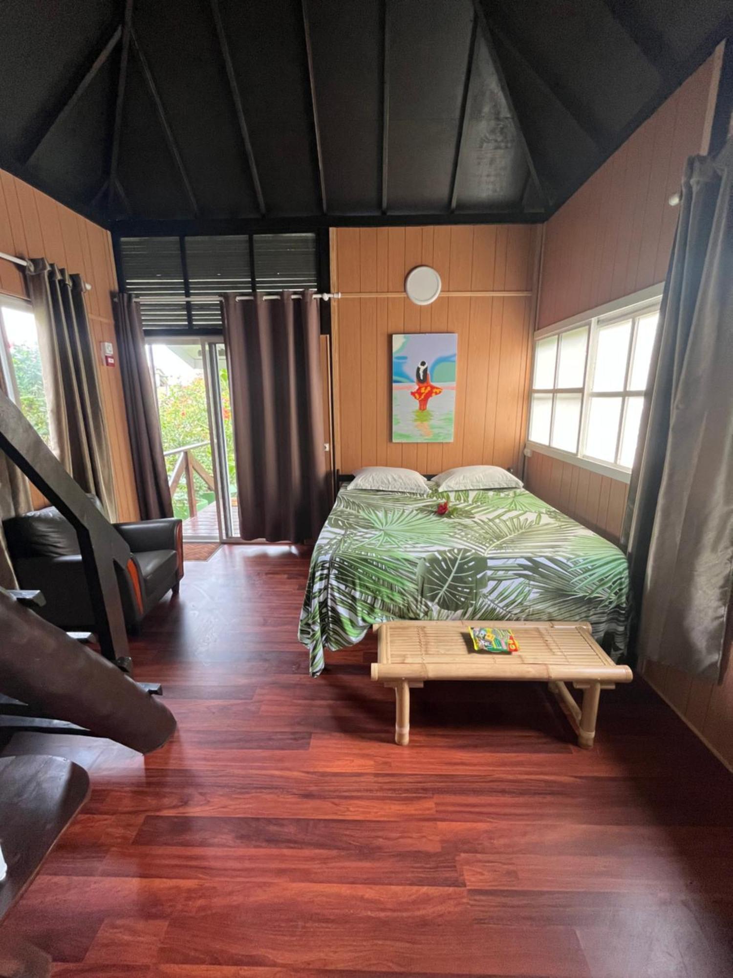 Pension Hibiscus Taha'A Vaitoare  Экстерьер фото